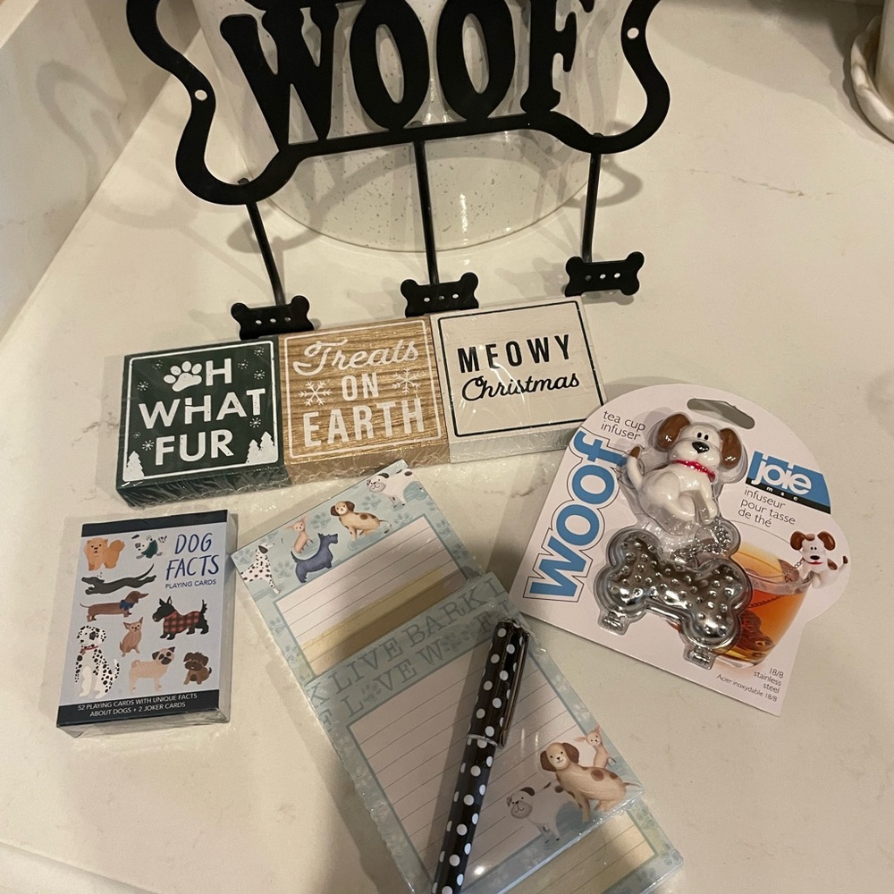 Dog Lover's Gift Set with Notepad and Tea bag holder